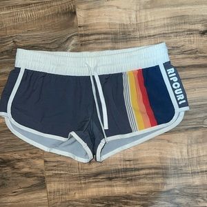 Rip curl shorts, size medium lightly used water shorts